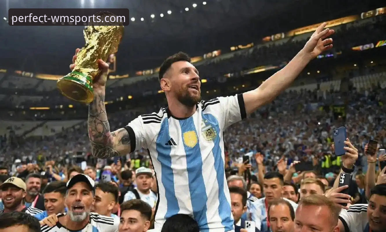 阿根廷5-0大胜赞比亚深度解析：梅西让点背后的团队精神与世界杯布局